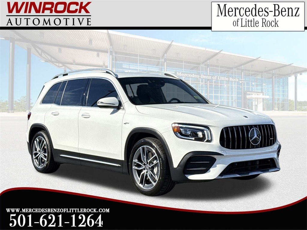 2023 Mercedes-Benz GLB Base's photo