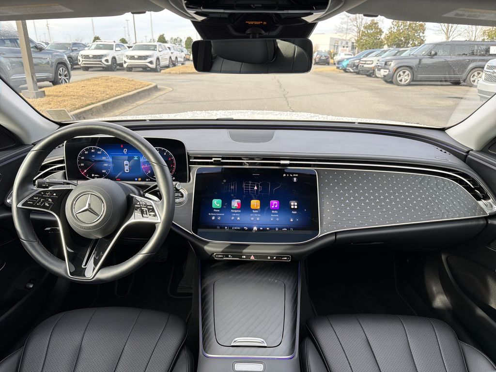2025 Mercedes-Benz E-Class E350 - Photo 22