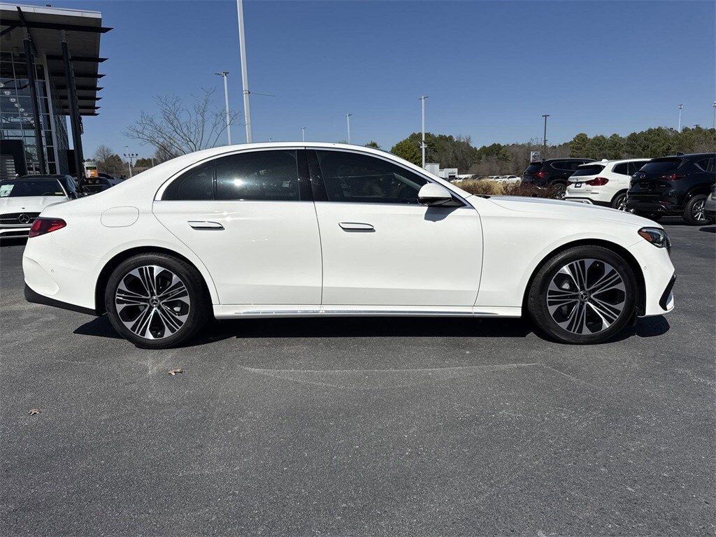 2025 Mercedes Benz E 350 photo 2