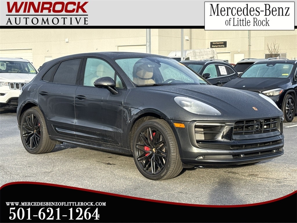 2022 Porsche Macan GTS's photo