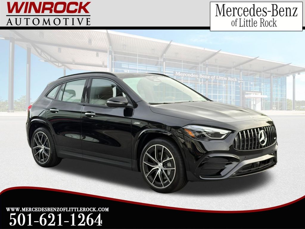 2026 Mercedes-Benz GLA GLA 35 AMG 4MATIC's photo