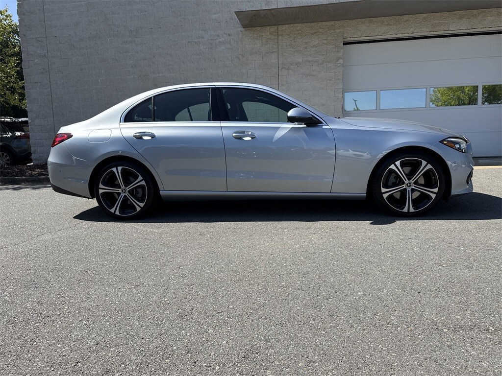 2025 Mercedes Benz C 300 4MATIC photo 2