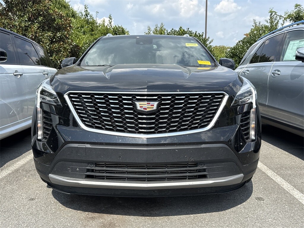 2020 Cadillac XT4 Premium Luxury photo 2
