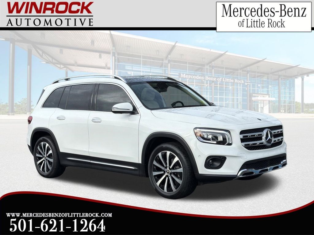 2023 Mercedes-Benz GLB GLB 250's photo