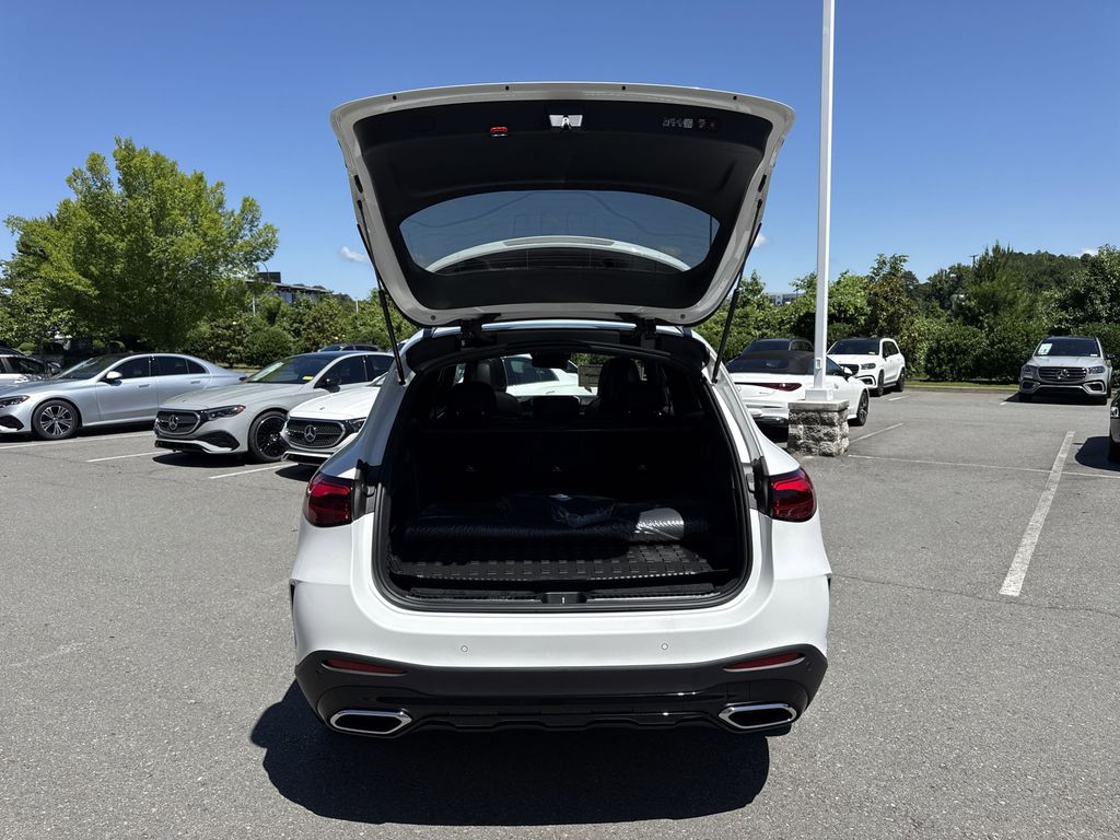 2025 Mercedes-Benz GLC Base - Photo 15