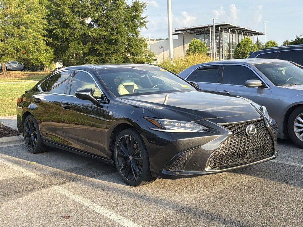 Used 2023 Lexus ES 300h Sedan