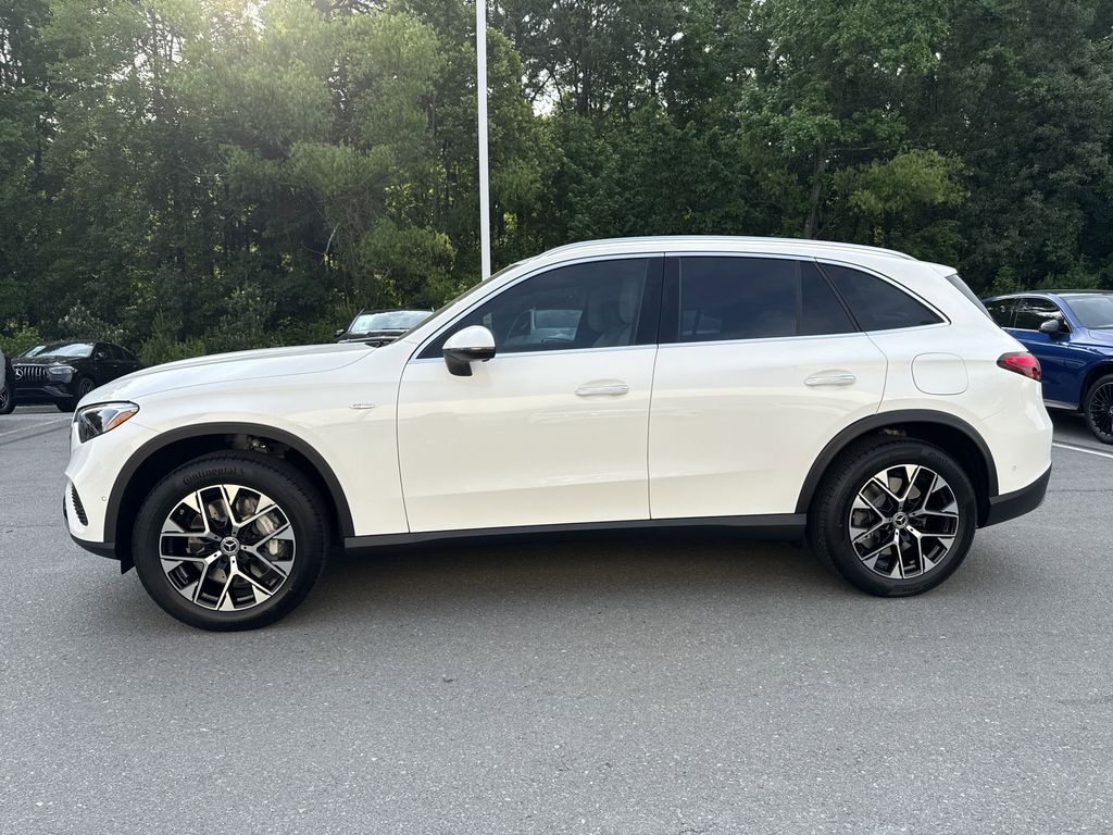 2025 Mercedes-Benz GLC Base - Photo 6