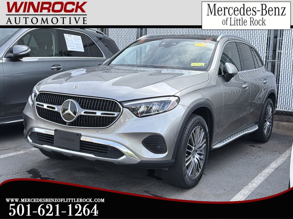 2023 Mercedes-Benz GLC GLC 300 4MATIC's photo