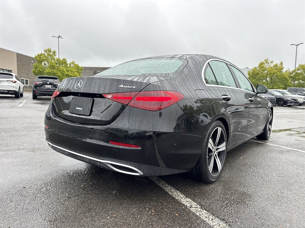 2025 Mercedes Benz C 300 4MATIC photo 3