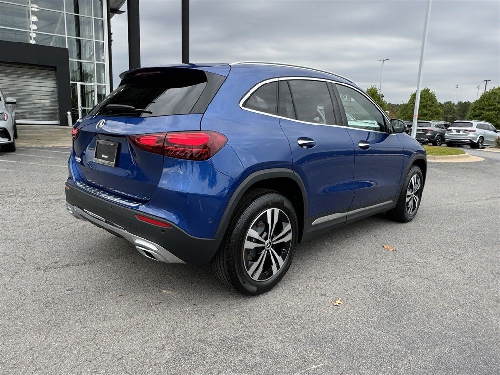 2025 Mercedes Benz GLA 250 photo 3
