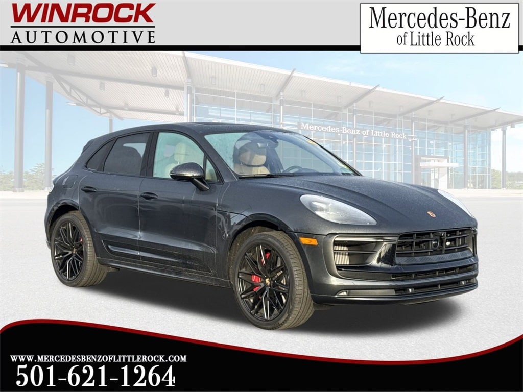 2022 Porsche Macan GTS's photo