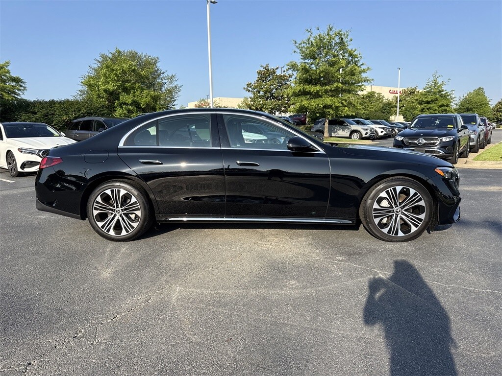 2025 Mercedes Benz E 350 photo 2