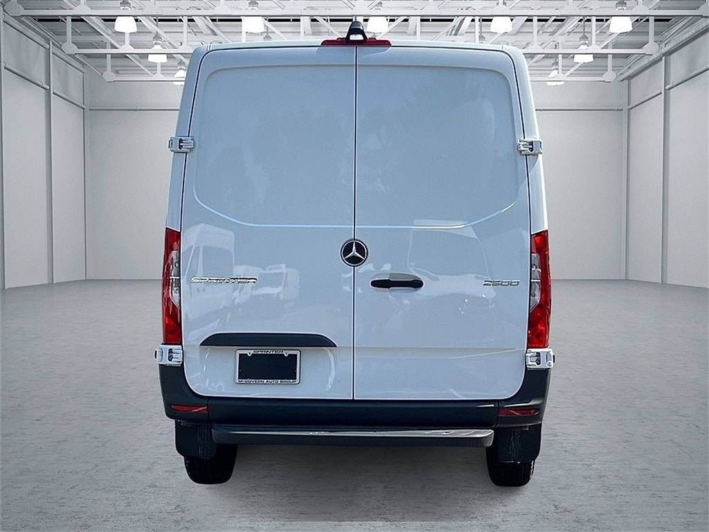 New 2025 Mercedes-Benz Sprinter 2500 Standard Roof 4-Cyl Diesel Van Cargo Van