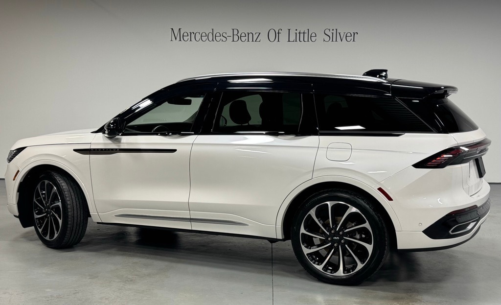 Used 2024 Lincoln Nautilus Black Label with VIN 5LMPJ9J43RJ843773 for sale in Little Silver, NJ