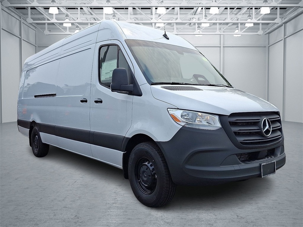 New 2025 Mercedes-Benz Sprinter 2500 High Roof 4-Cyl Diesel HO Van Extended Cargo Van