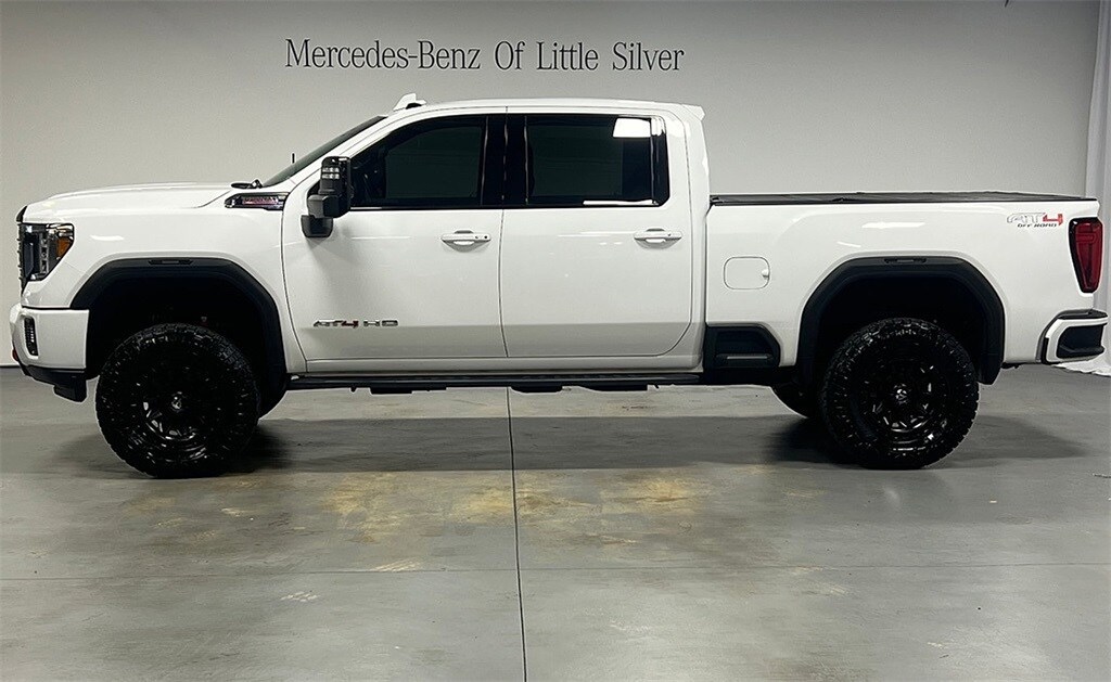 2023 Gmc Sierra 3500 HD AT4 photo 2