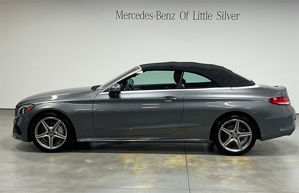 2017 Mercedes Benz C 300 4MATIC Cabriolet photo 2