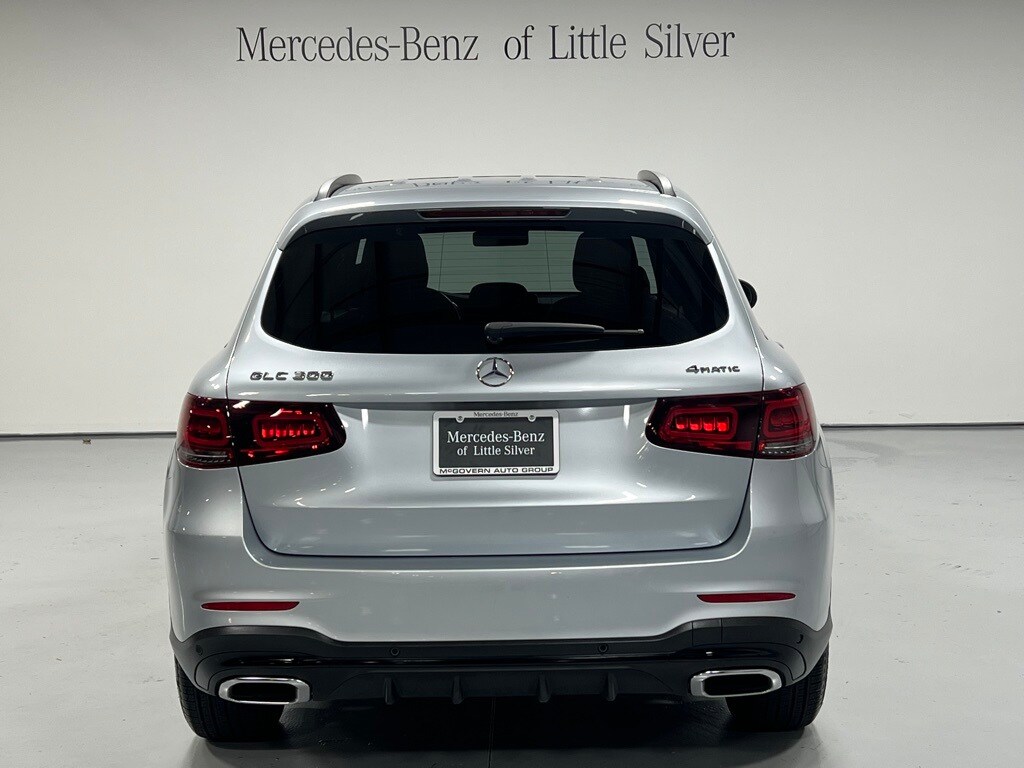 2022 Mercedes Benz GLC 300 4MATIC photo 4