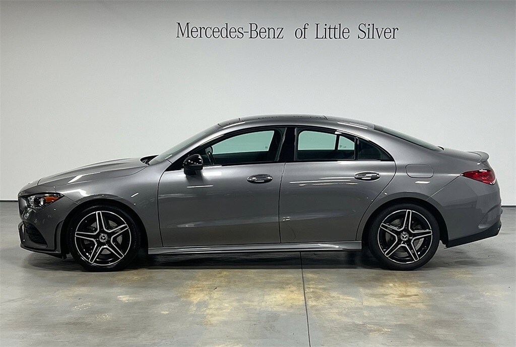 2022 Mercedes Benz CLA 250 4MATIC photo 2