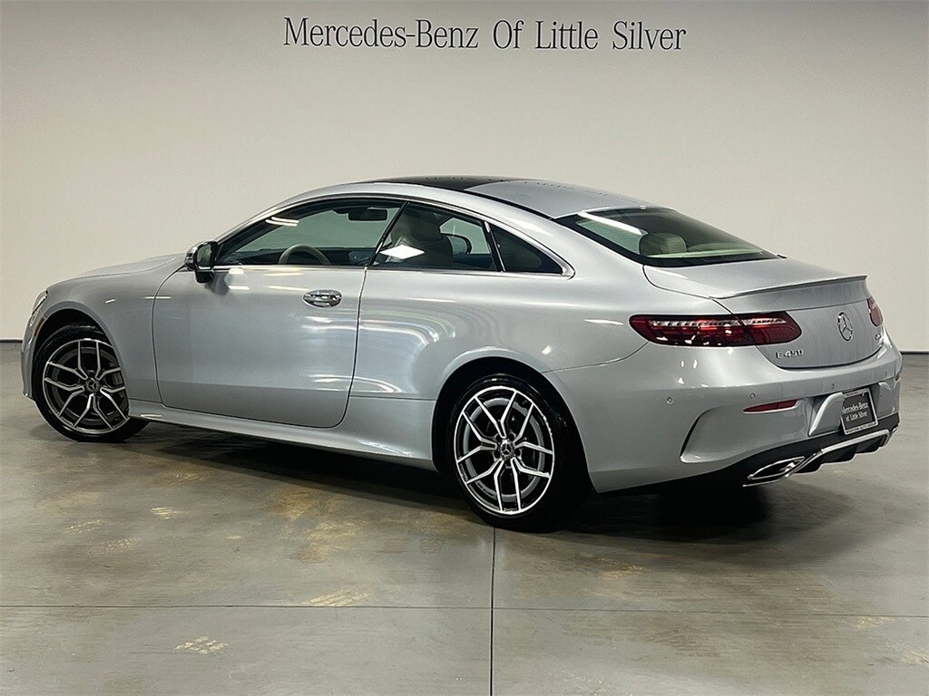 2022 Mercedes Benz E 450 4MATIC Coupe photo 3