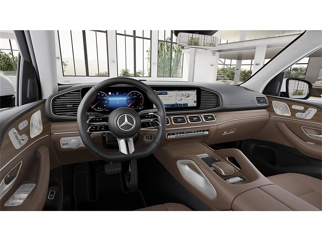 2026 Mercedes Benz GLS 450 4MATIC photo 3
