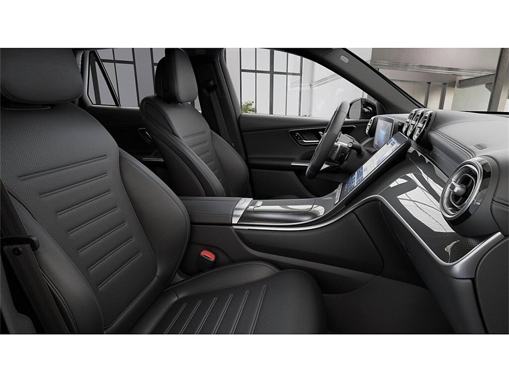 2026 Mercedes Benz GLC 300 4MATIC photo 4