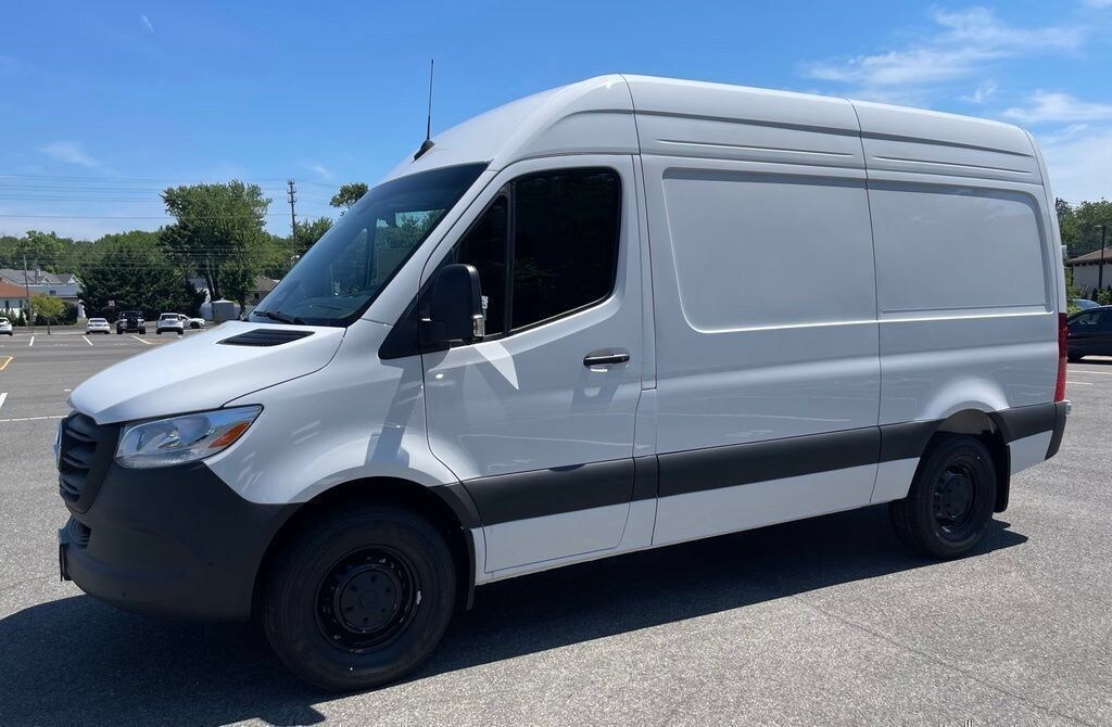 New 2026 Mercedes-Benz Sprinter 2500 Standard Roof 4-Cyl Diesel HO Van Cargo Van