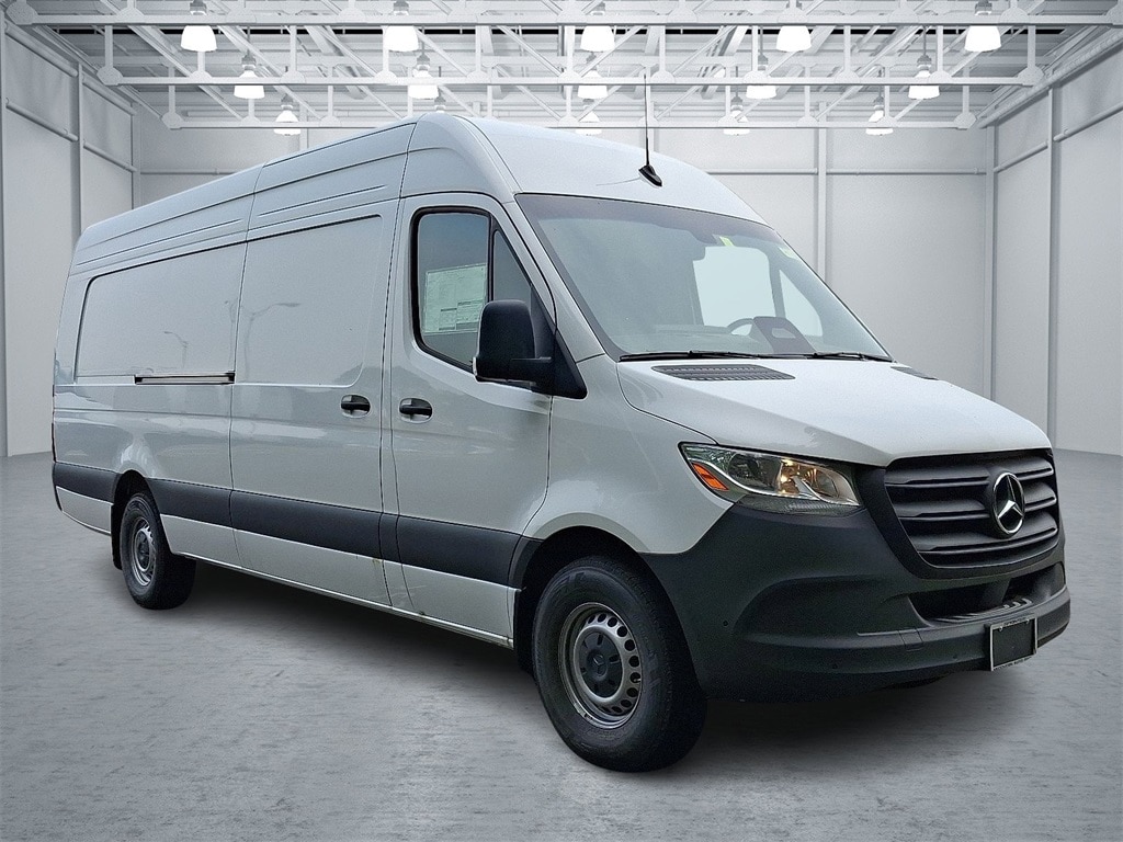 New 2025 Mercedes-Benz Sprinter 2500 High Roof 4-Cyl Diesel HO Van Extended Cargo Van