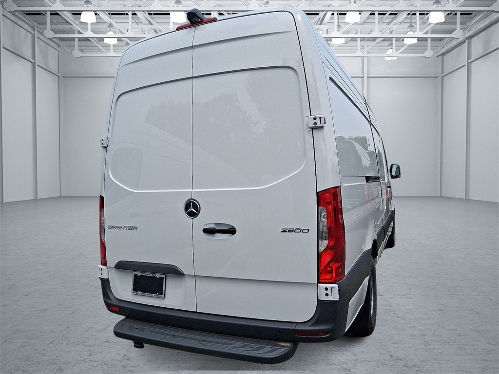 New 2025 Mercedes-Benz Sprinter 2500 High Roof 4-Cyl Diesel Van Cargo Van