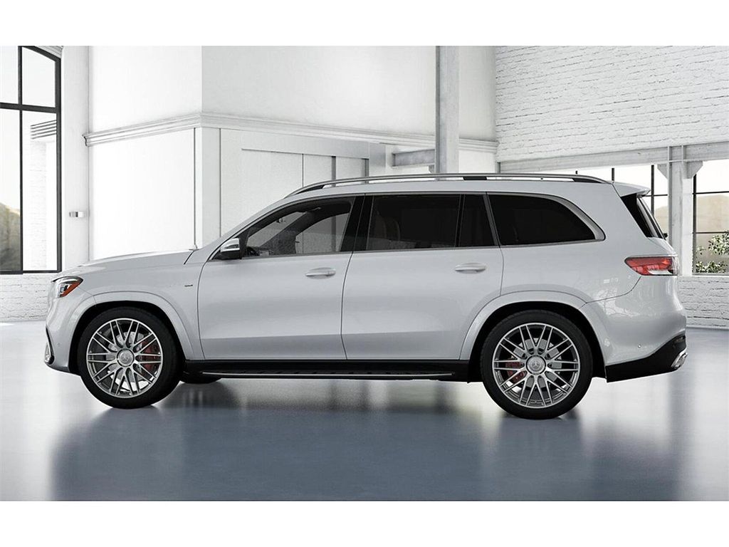 2026 Mercedes-Benz GLS AMG GLS 63 - Photo 32