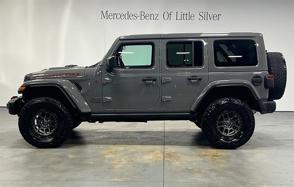 2022 Jeep Wrangler Unlimited Rubicon photo 2