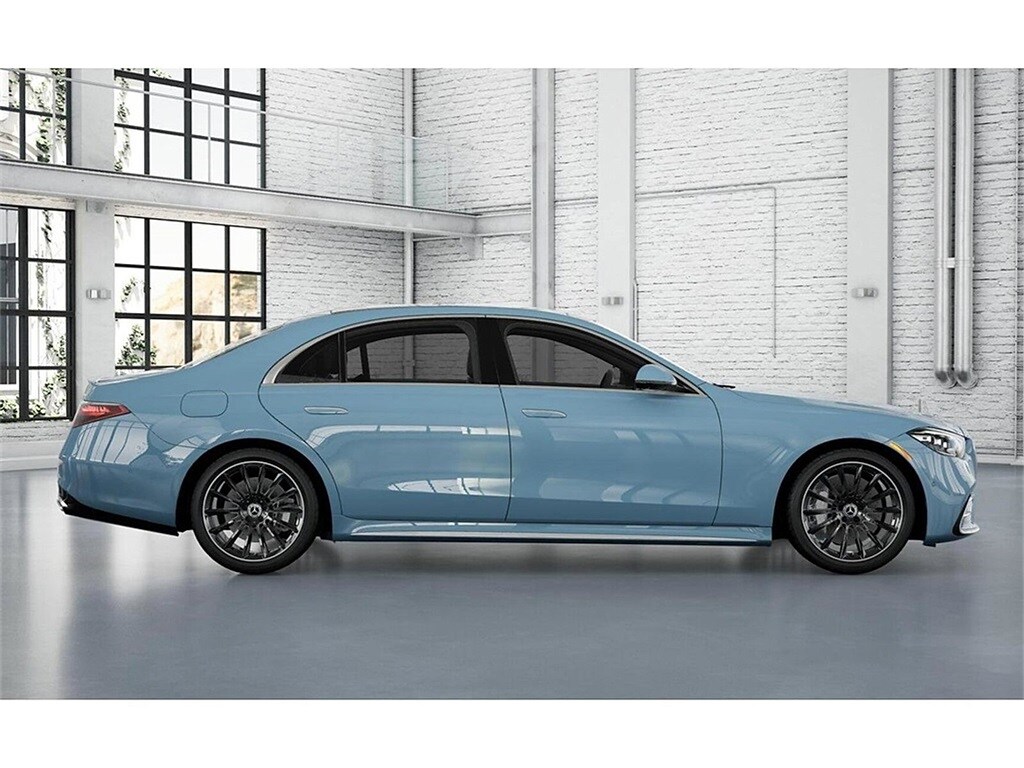 2026 Mercedes Benz S 580 4MATIC photo 2