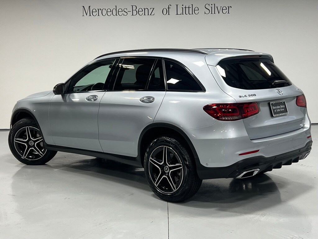 2022 Mercedes Benz GLC 300 4MATIC photo 3