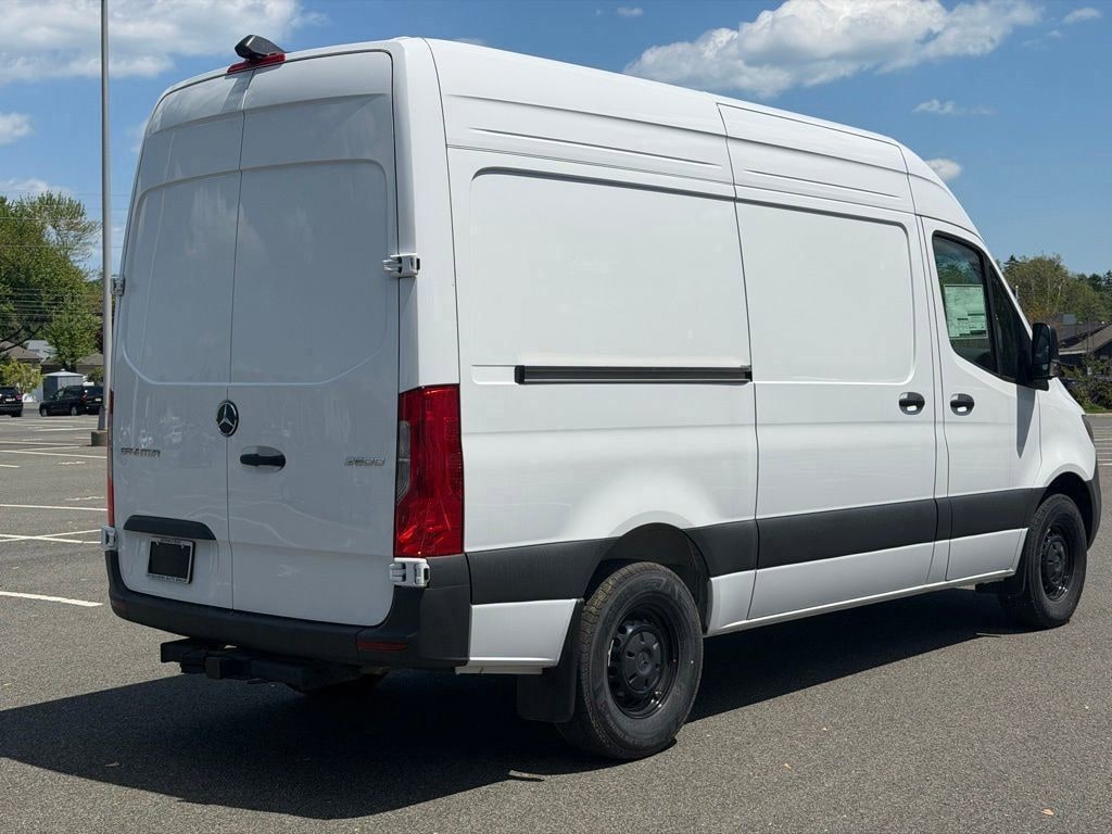 New 2025 Mercedes-Benz Sprinter 2500 Standard Roof 4-Cyl Diesel Van Cargo Van