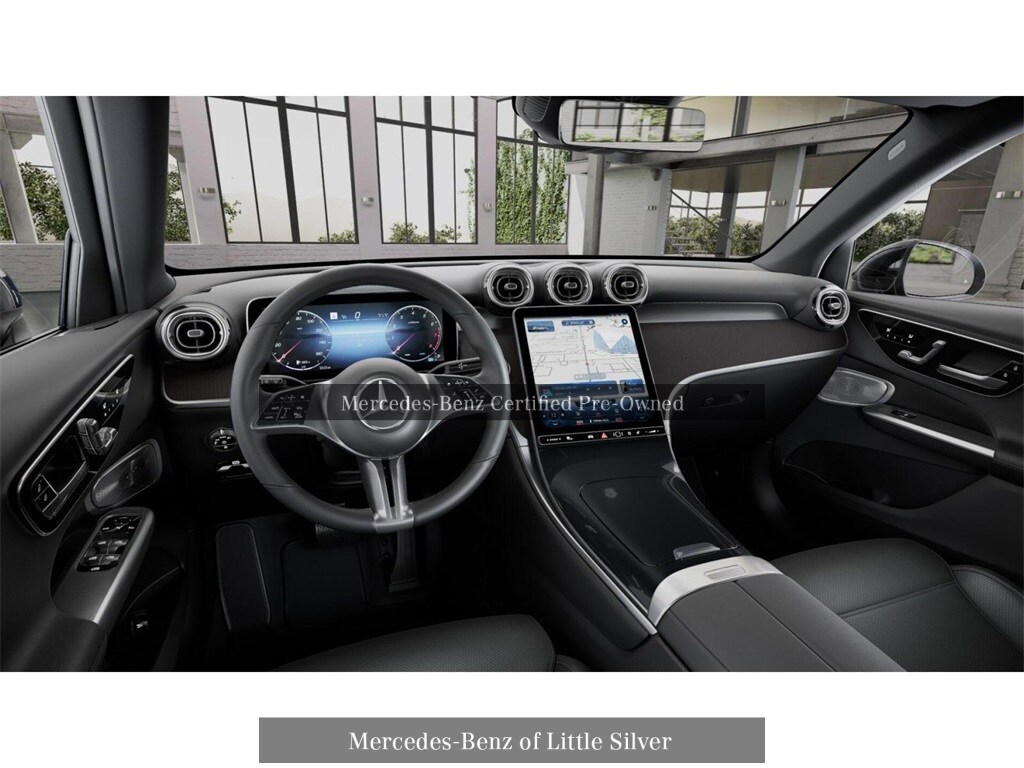2026 Mercedes Benz GLC 300 4MATIC photo 3