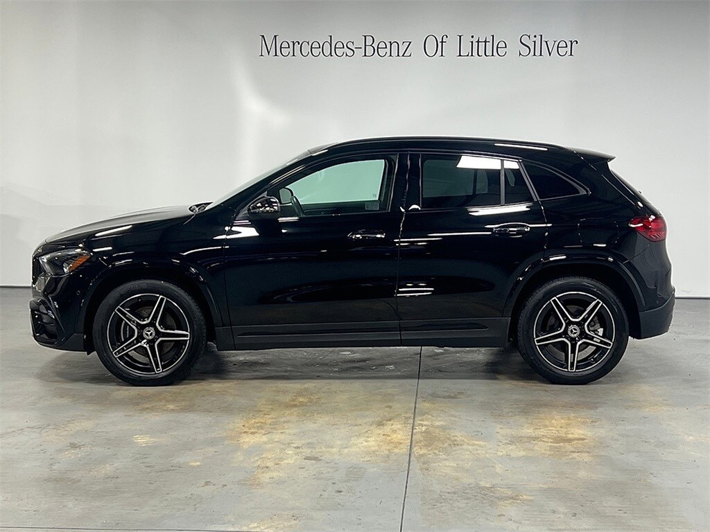 2024 Mercedes Benz GLA 250 photo 2