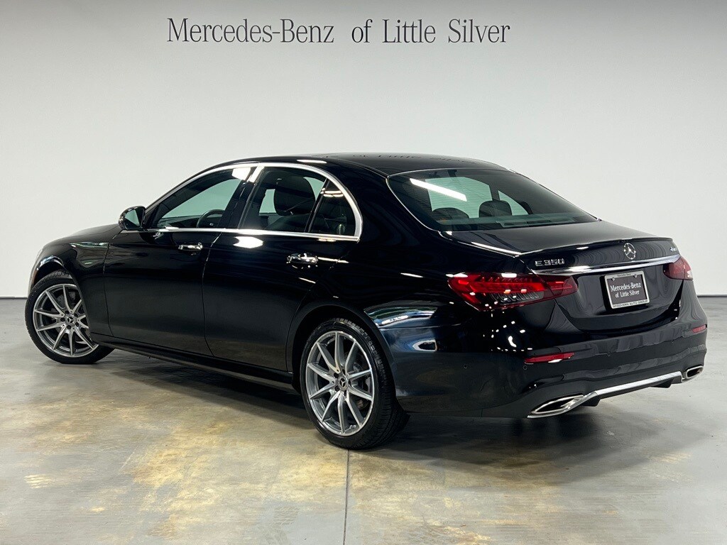 2022 Mercedes Benz E 350 4MATIC photo 3