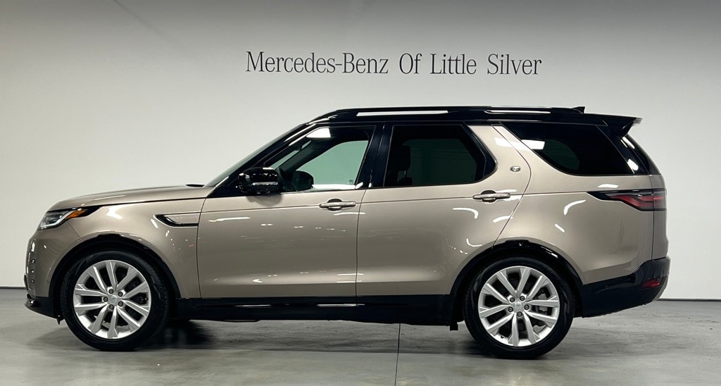 Used 2024 Land Rover Discovery Dynamic SE with VIN SALRL4EU7R2496099 for sale in Little Silver, NJ