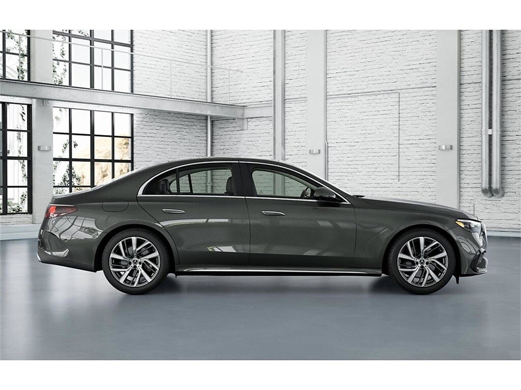 2026 Mercedes Benz E 4MATIC photo 2