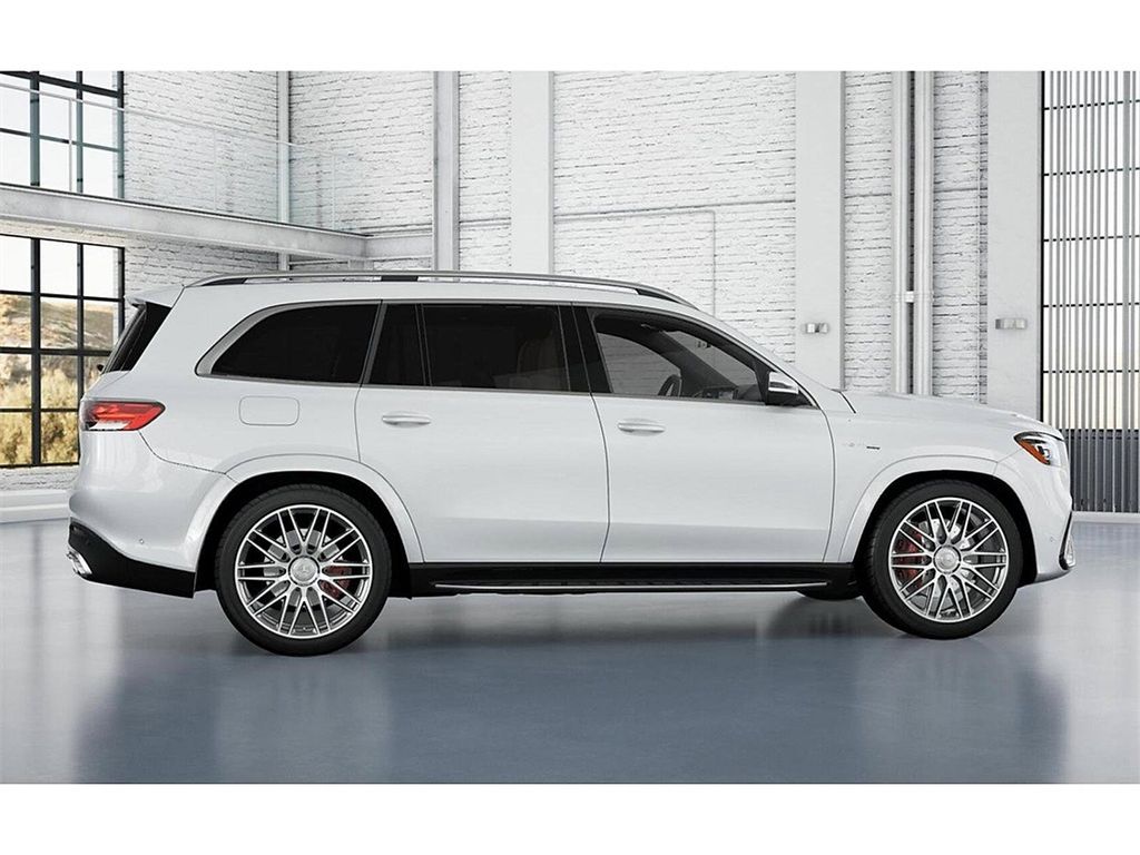 2026 Mercedes-Benz GLS AMG GLS 63 - Photo 16