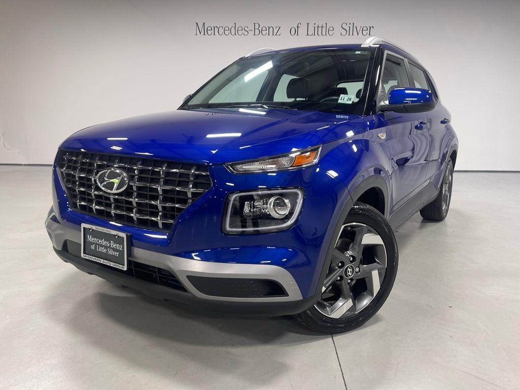 Used 2024 Hyundai Venue Limited SUV