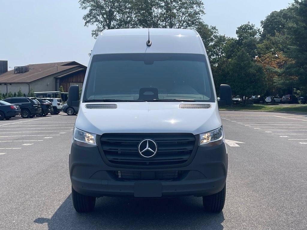 New 2026 Mercedes-Benz Sprinter 2500 Standard Roof 4-Cyl Diesel Van Cargo Van