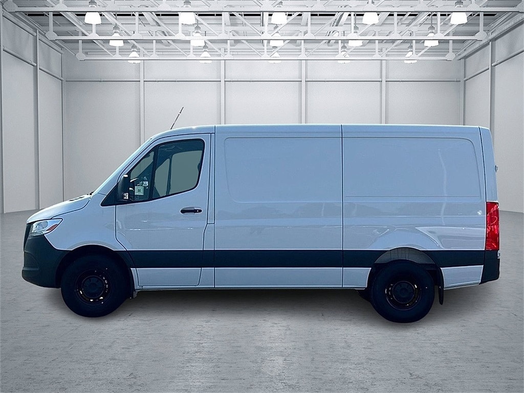 New 2025 Mercedes-Benz Sprinter 2500 Standard Roof 4-Cyl Diesel Van Cargo Van