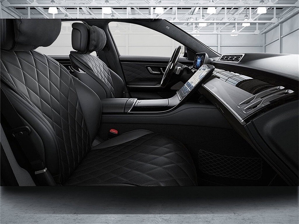 2024 Mercedes Benz S 580 4MATIC photo 3