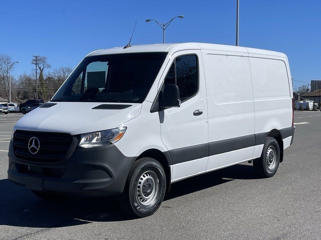 New 2026 Mercedes-Benz Sprinter 2500 Standard Roof 4-Cyl Diesel HO Van Cargo Van