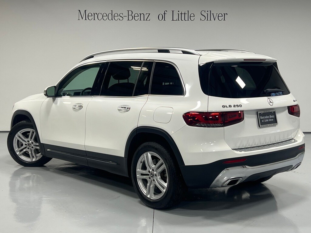 2022 Mercedes Benz GLB 250 4MATIC photo 3