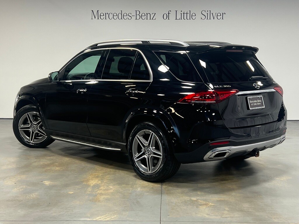 2022 Mercedes Benz GLE 350 4MATIC photo 3