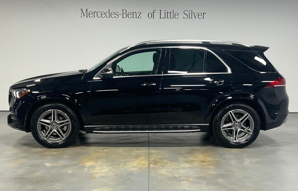 2022 Mercedes Benz GLE 350 4MATIC photo 2
