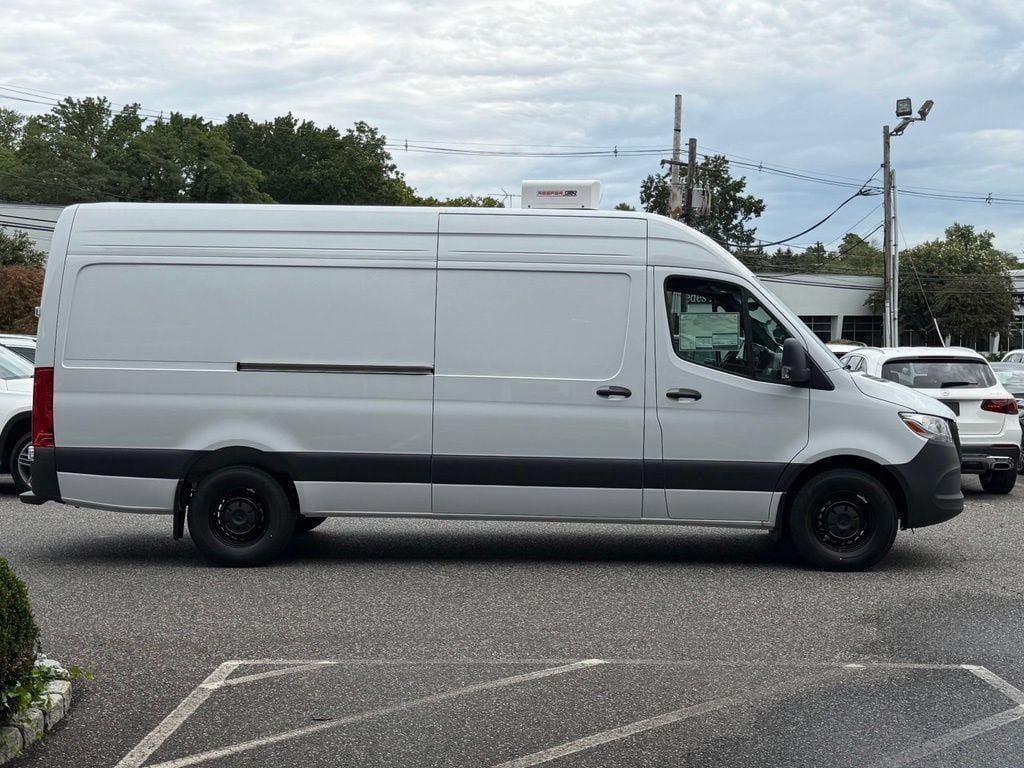 New 2026 Mercedes-Benz Sprinter 2500 High Roof 4-Cyl Diesel HO Van Cargo Van