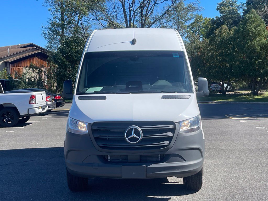 2025 Mercedes-Benz Sprinter Cargo Van Base